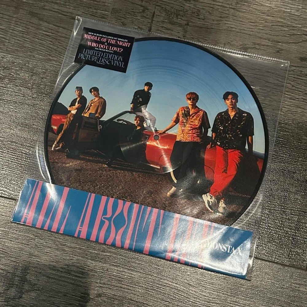 monsta x “all about luv” vinyl